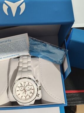 Beautiful Techno Marine Unisex White Ceramic Chronograph Watch,Like New!!!